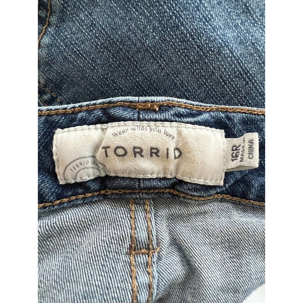 TORRID Blue High Rise Relaxed Bootcut Jeans Medium Wash Women's Size 16R - Picture 4 of 5